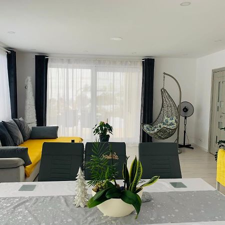 فيلا Viktoria House أودورهيو سيكيوسك المظهر الخارجي الصورة